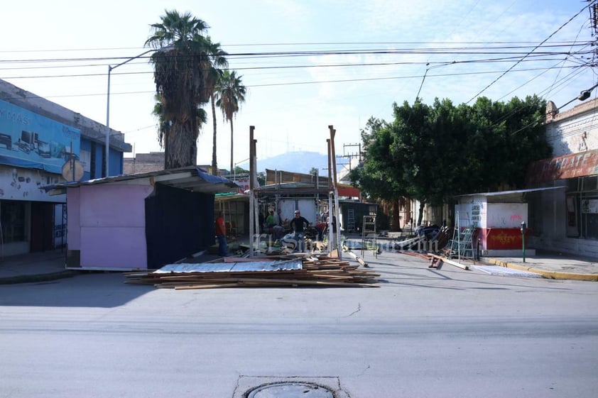 Instalación de Mercadito Navideño