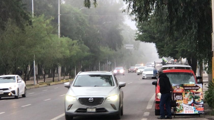 Neblina sorprende a laguneros