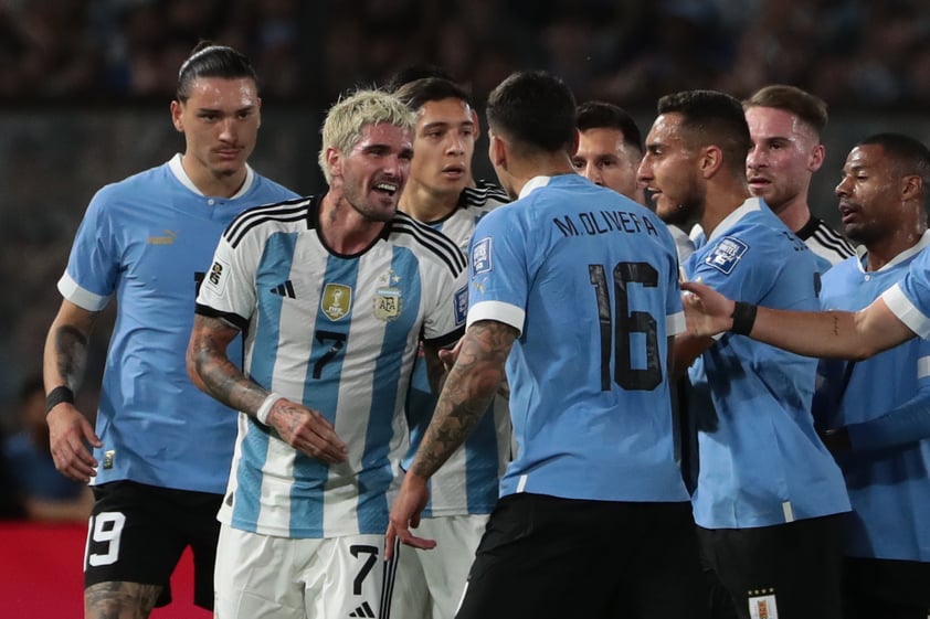 Uruguay y Colombia asestaron duros golpe