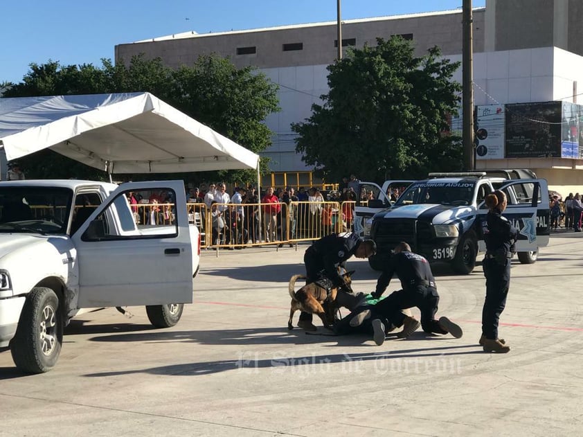 Desfile en conmemoración de la Revolución Mexicana en Torreón