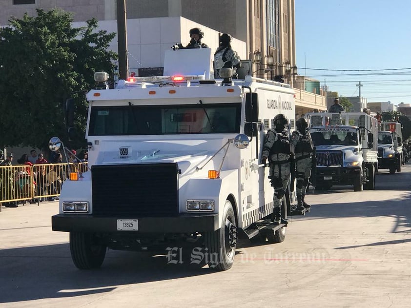 Desfile en conmemoración de la Revolución Mexicana en Torreón