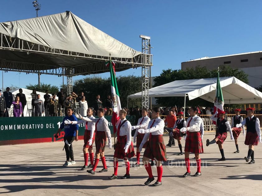 Desfile en conmemoración de la Revolución Mexicana en Torreón