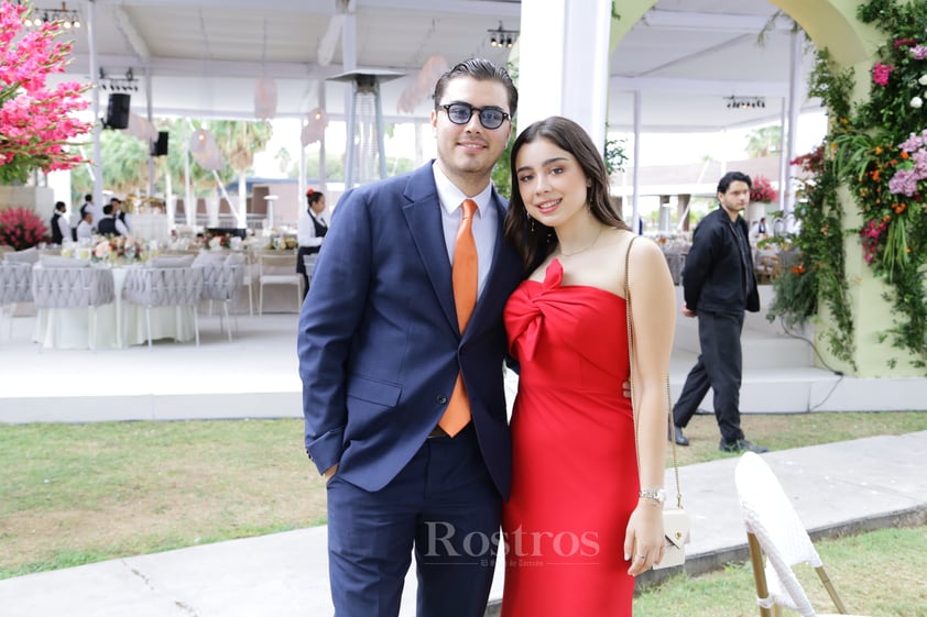 -Ricardo Muñoz y Mariana Obeso.