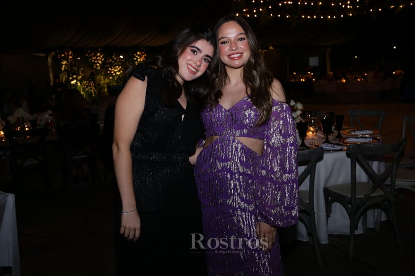 -Mariane Rebollo y Sabrina Soler.