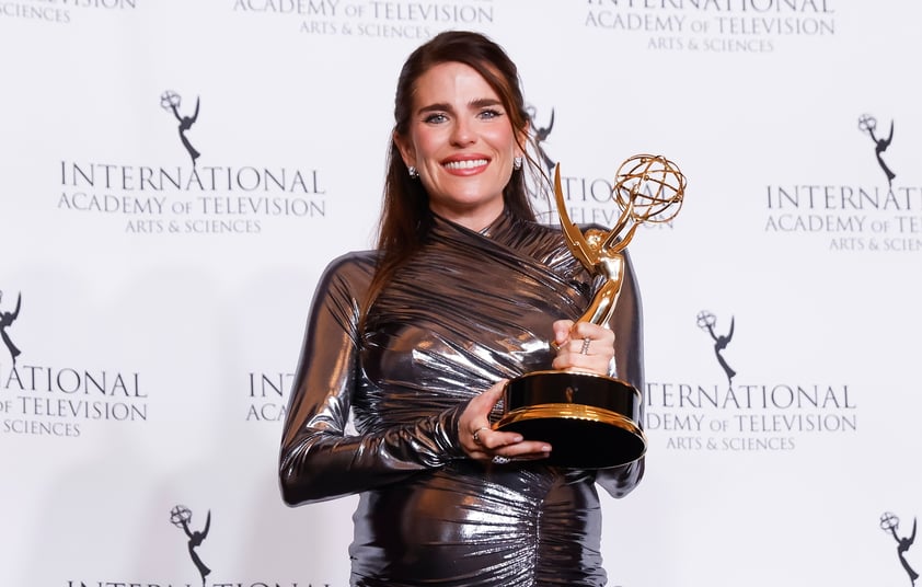 La película mexicana La caída y Karla Souza triunfan en los Emmy Internacional