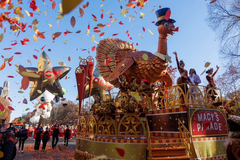 Celebran el desfile de Macy's por el Día de Acción de Gracias 2023