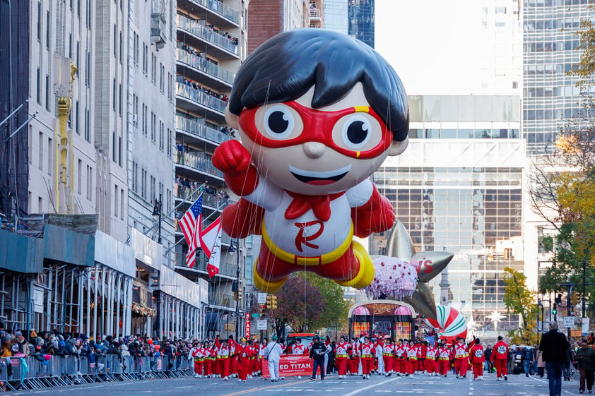 Celebran el desfile de Macy's por el Día de Acción de Gracias 2023