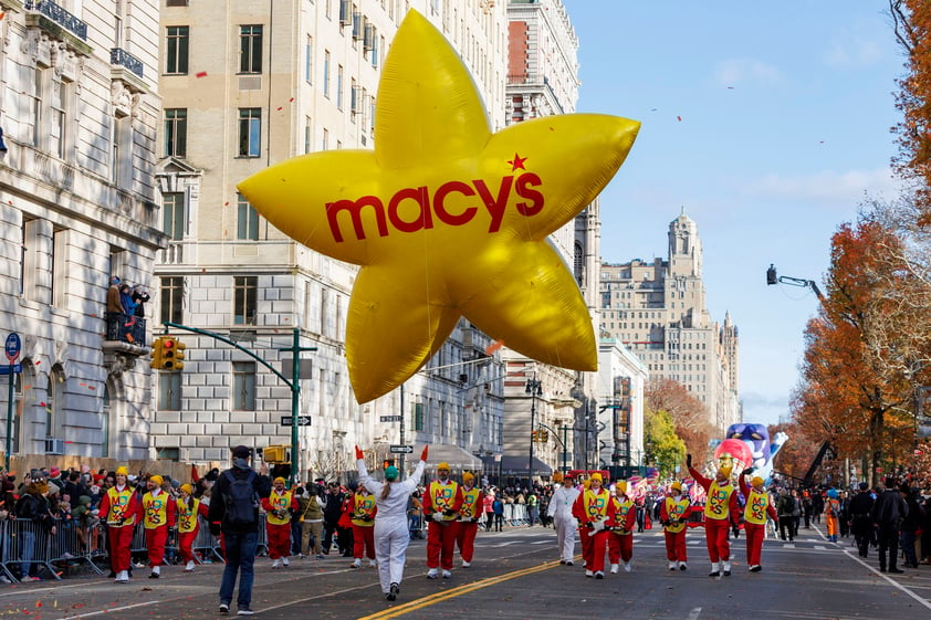 Celebran el desfile de Macy's por el Día de Acción de Gracias 2023