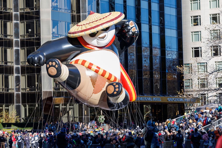 Celebran el desfile de Macy's por el Día de Acción de Gracias 2023