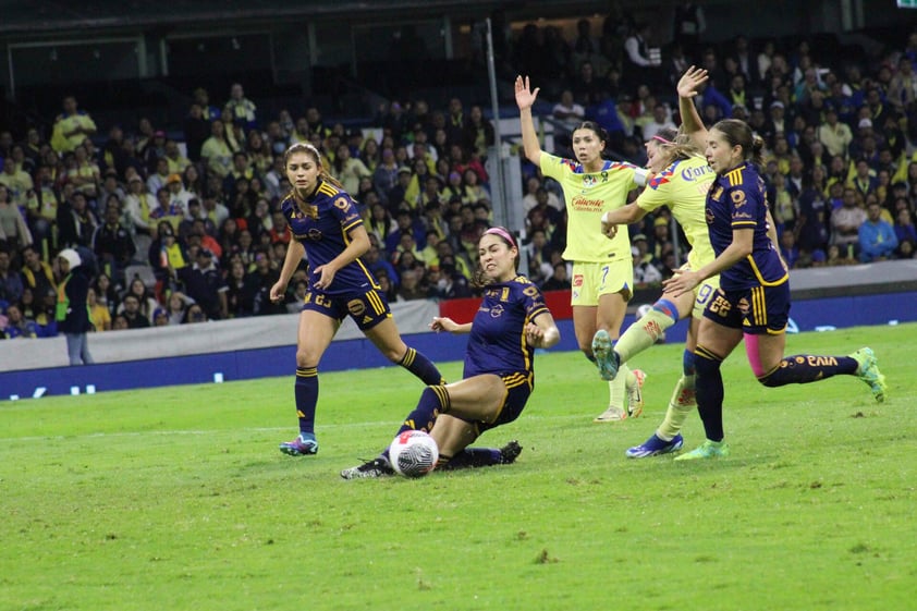 Tigres Femenil golea al América