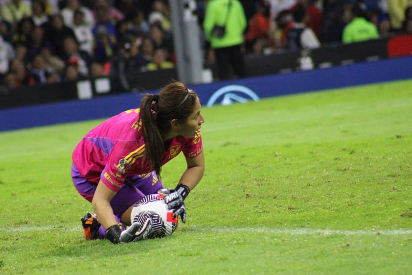 Tigres Femenil golea al América