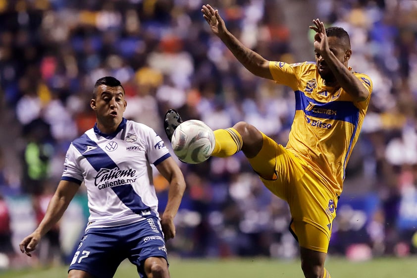 Puebla empata ante Tigres en duelo de ida de cuartos de final