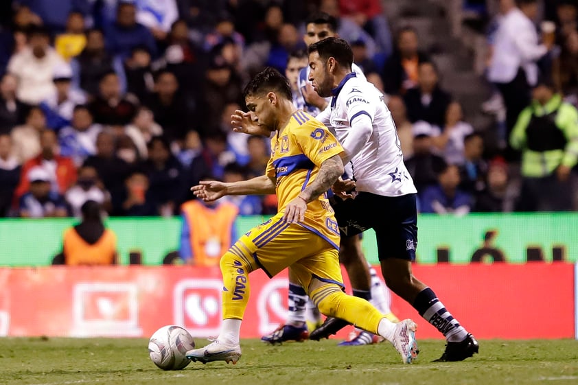 Puebla empata ante Tigres en duelo de ida de cuartos de final