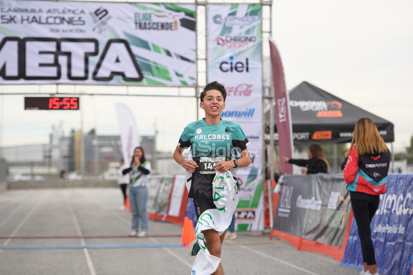 Celebran la 5K Halcones en medio de un gran clima