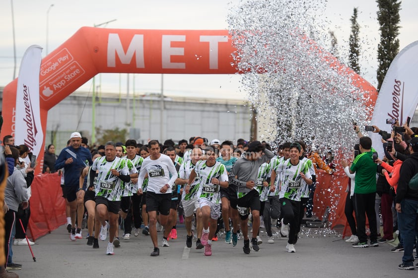 Celebran la 5K Halcones en medio de un gran clima