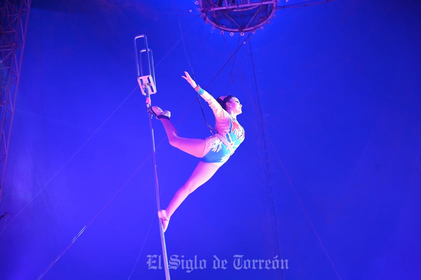 Barley Circus llena de magia a La Laguna