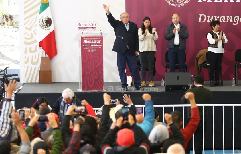 En su visita a la capital de Durango, la primera desde que llegó a la Presidencia de México, Andrés Manuel López Obrador anunció una serie de acciones y apoyos para esta entidad.