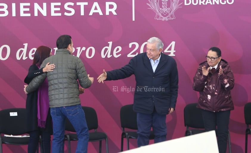 En su visita a la capital de Durango, la primera desde que llegó a la Presidencia de México, Andrés Manuel López Obrador anunció una serie de acciones y apoyos para esta entidad.