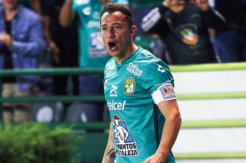 Santos Laguna cae ante León con gol de último minuto