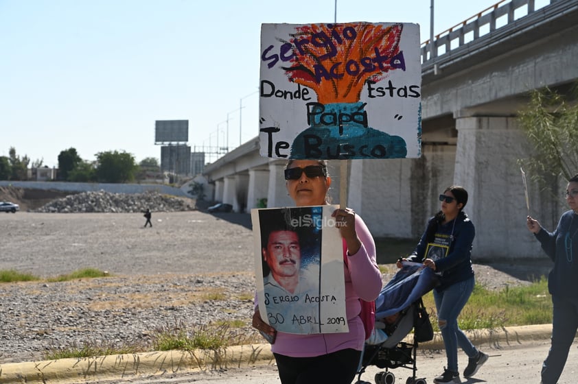 'AMLO, si ya los encontraste, ¿a quién se los entregaste?', dicen familias de desaparecidos