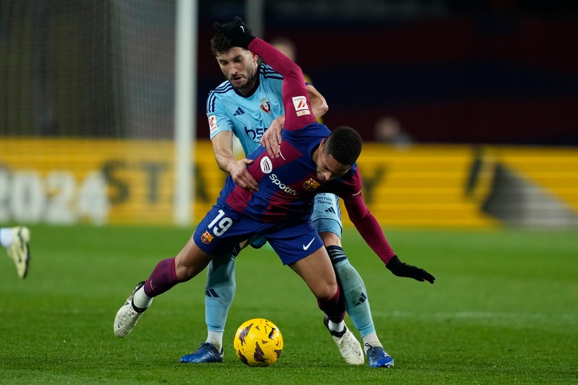 Barcelona vence al Osasuna