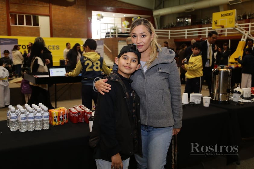 -Héctor Rivera y Monsterat Reyes.