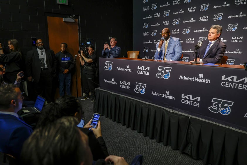 Magic retiran la camiseta de Shaquille O'Neal y los Thunder les arruinan la fiesta