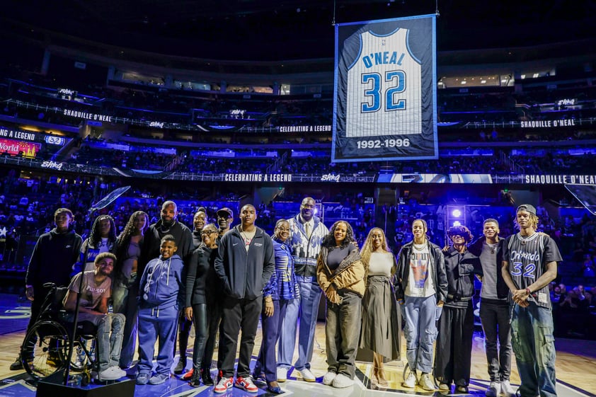 Magic retiran la camiseta de Shaquille O'Neal y los Thunder les arruinan la fiesta