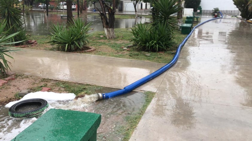 Lluvias dejan inundaciones en varios puntos de Torreón