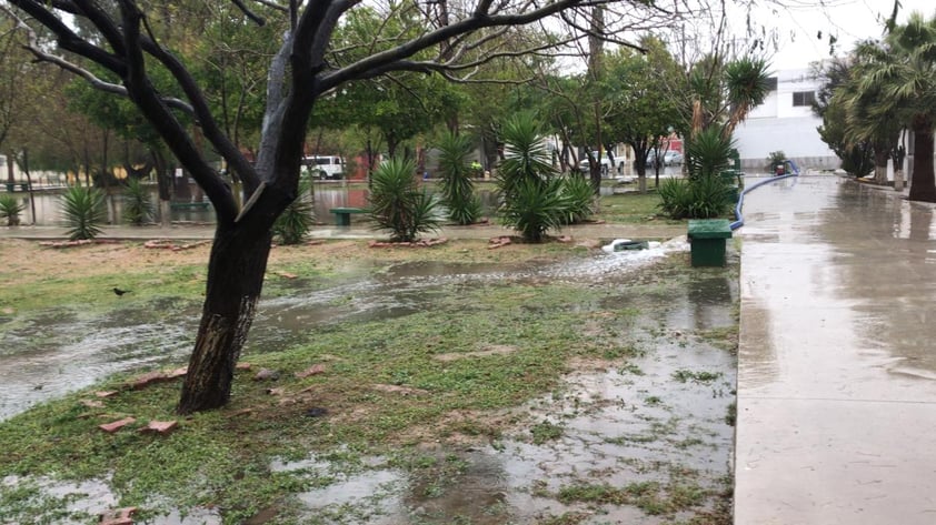 Lluvias dejan inundaciones en varios puntos de Torreón