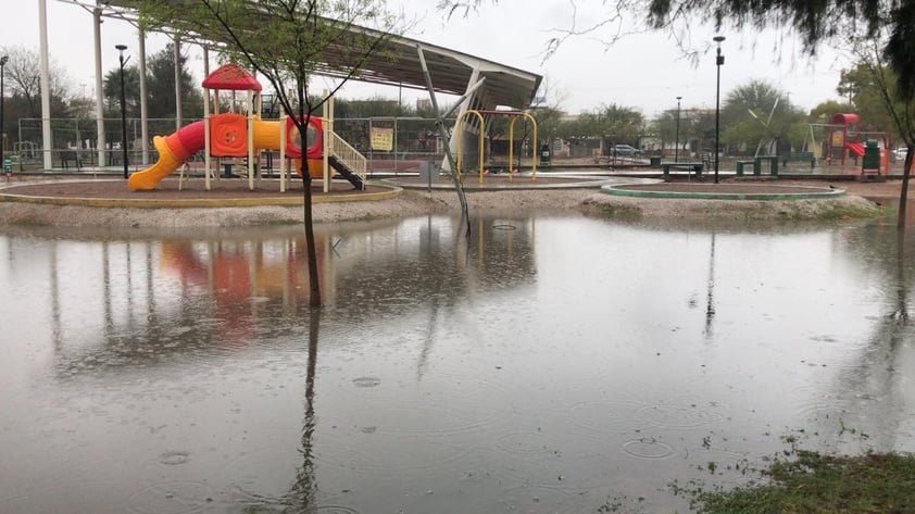 Lluvias dejan inundaciones en varios puntos de Torreón