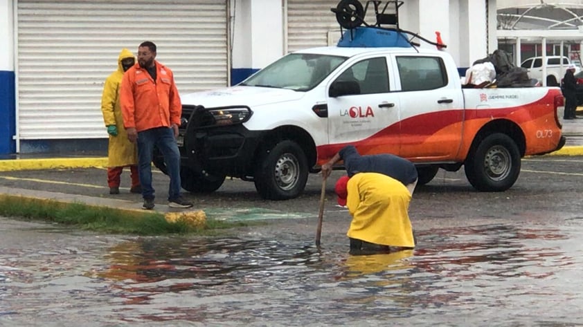 Lluvias dejan inundaciones en varios puntos de Torreón