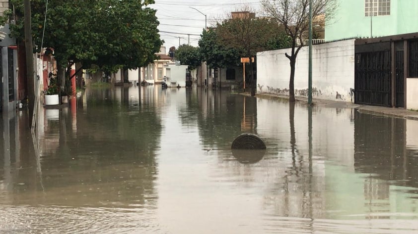 Lluvias dejan inundaciones en varios puntos de Torreón