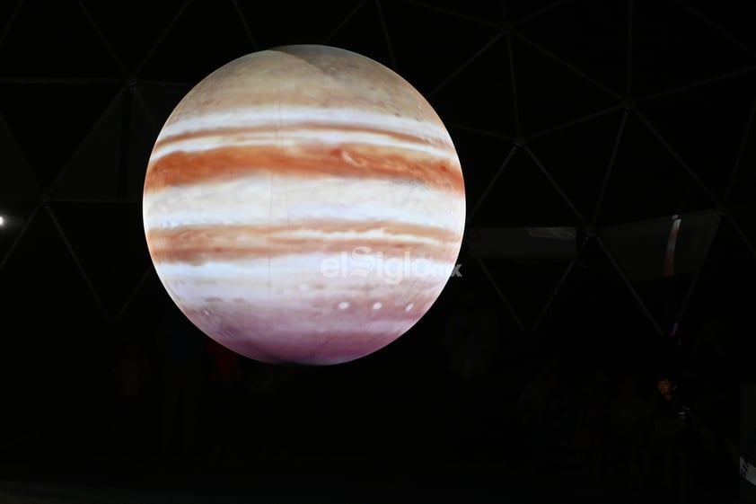 Planetarium Torreón celebra con casa abierta su décimo aniversario