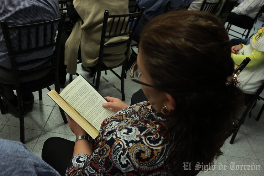 Muestra su pasión por el Quijote