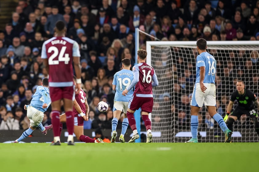 Manchester City vence al Aston Villa