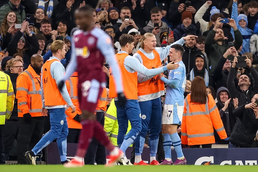 Manchester City vence al Aston Villa