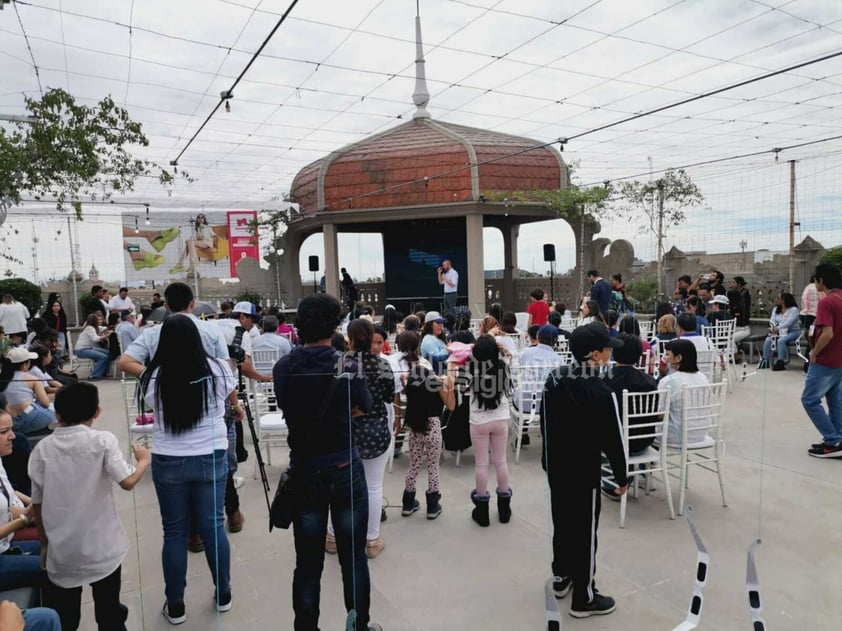 Viven el eclipse solar total en La Laguna