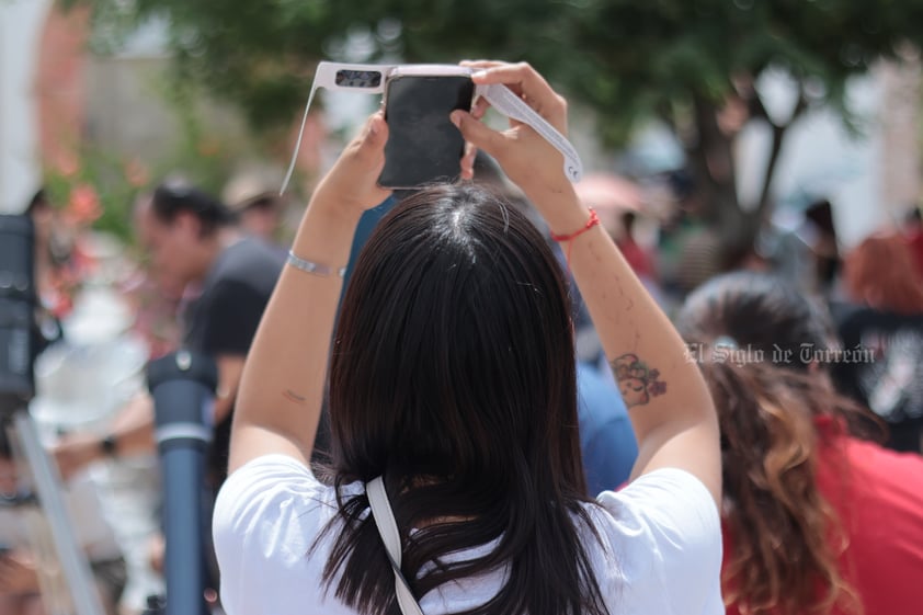 Viven el eclipse solar total en La Laguna