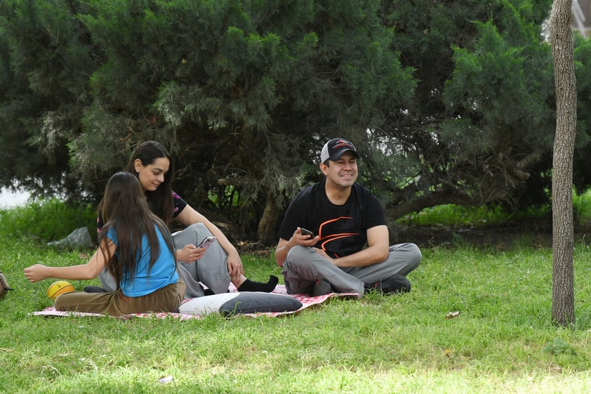 Bosque Urbano celebra el Eclipse Solar Total