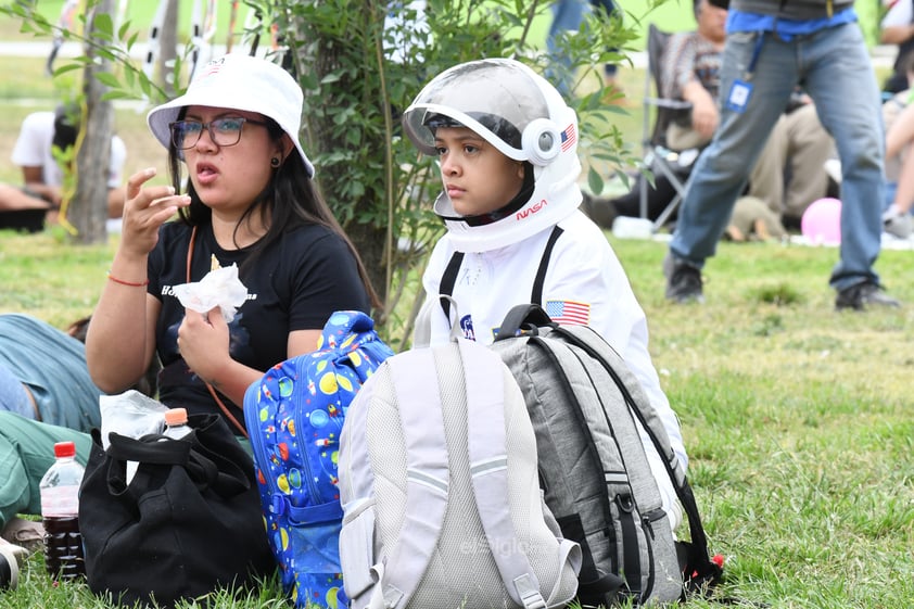 Bosque Urbano celebra el Eclipse Solar Total