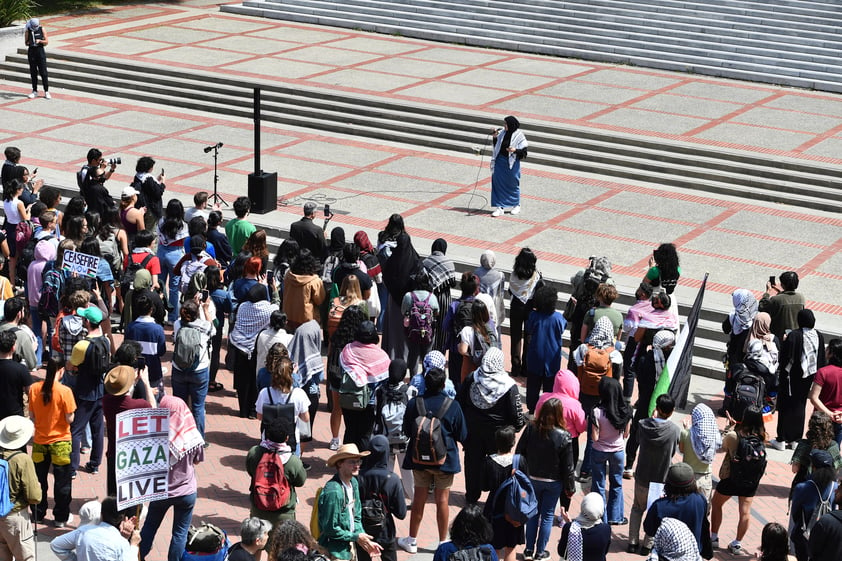 Universitarios de EUA se solidarizan con Palestina ante guerra en Gaza