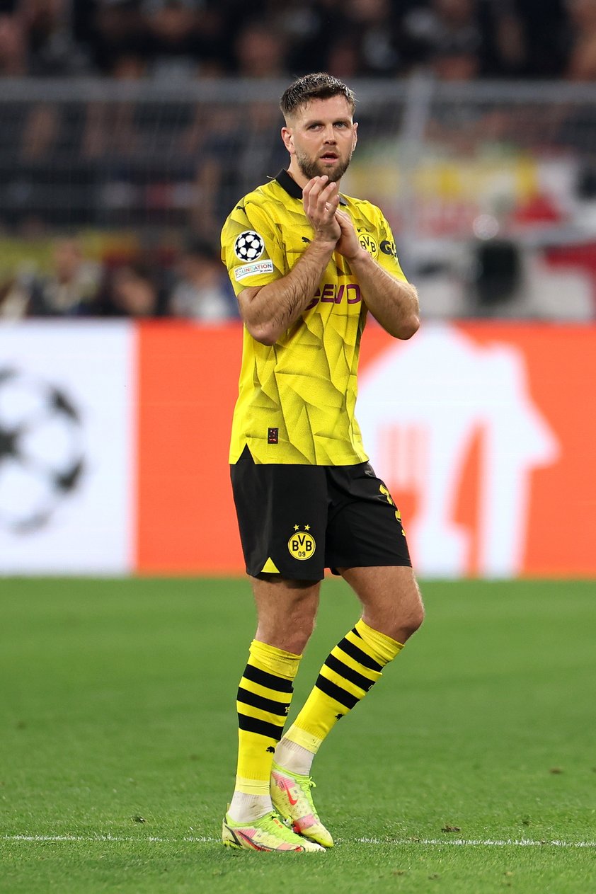 Dortmund (Germany), 01/05/2024.- Dortmund's Niclas Fuellkrug gestures during the UEFA Champions League semi final, 1st leg match between Borussia Dortmund and Paris Saint-Germain in Dortmund, Germany, 01 May 2024. (Liga de Campeones, Alemania, Rusia) EFE/EPA/CHRISTOPHER NEUNDORF