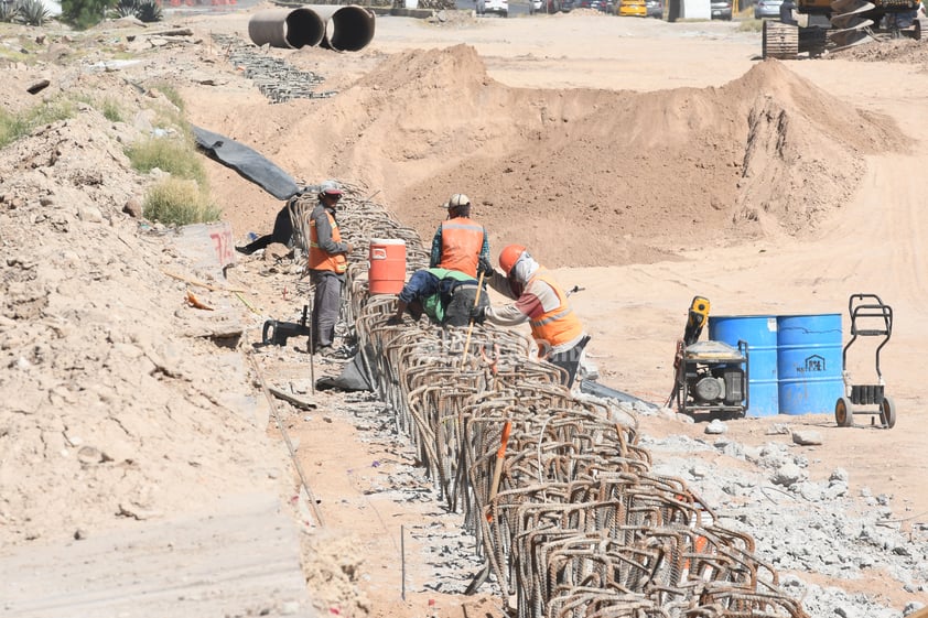 Al 48 % la obra del Giro Independencia en Torreón; se entregará en noviembre