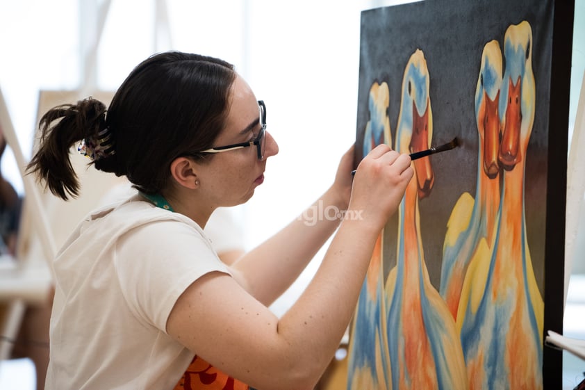 Estudiantes expondrán en El Siglo un 'Universo de colores'