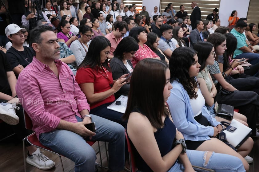 Máynez, candidato a la presidencia de Movimiento Ciudadano, visita Torreón