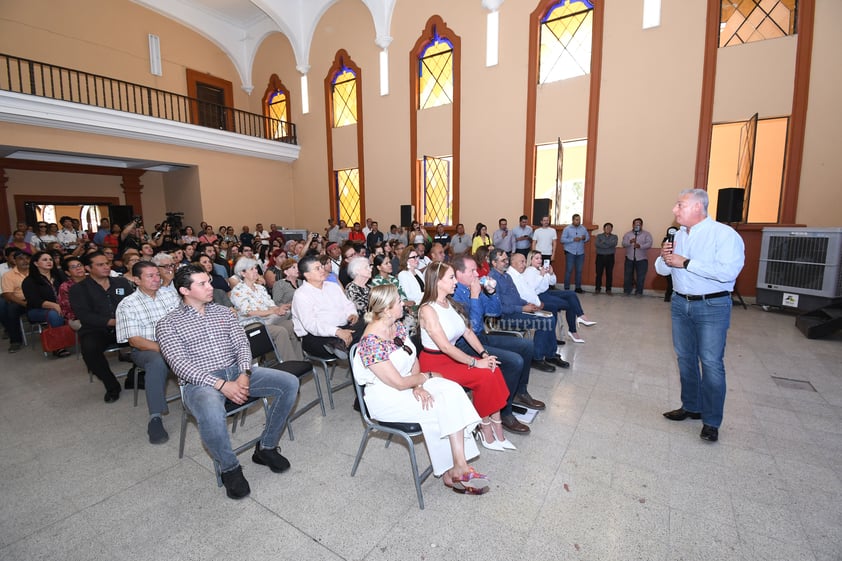 Recorrido por las instalaciones del Centro Cultural del Norte