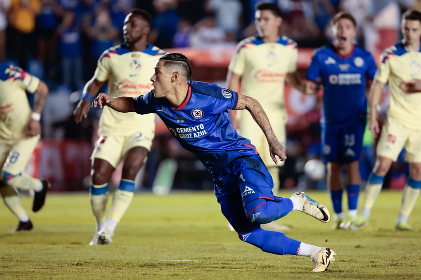 Cruz Azul y América empatan en primer partido de la final