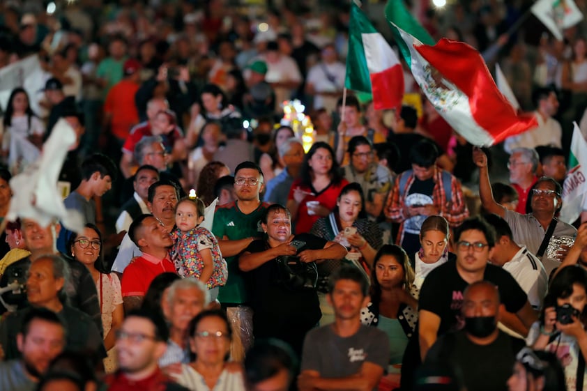 Nuevamente hicimos historia: Sheinbaum celebra triunfo en Zócalo de CDMX