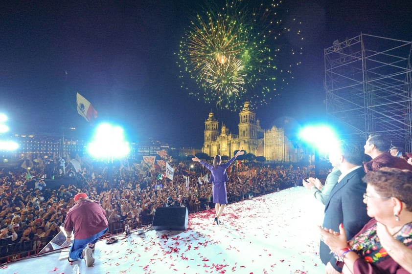 Nuevamente hicimos historia: Sheinbaum celebra triunfo en Zócalo de CDMX